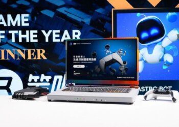 Chinese Modders Convert PlayStation 5 into $2,750 Portable Laptop with 17.3-Inch 4K Screen