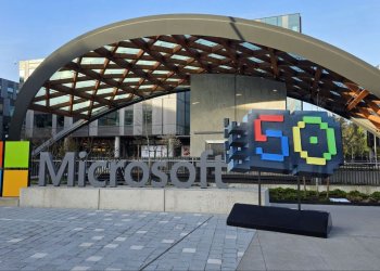 Windows Central Podcast: Celebrating 50 Years of Microsoft
